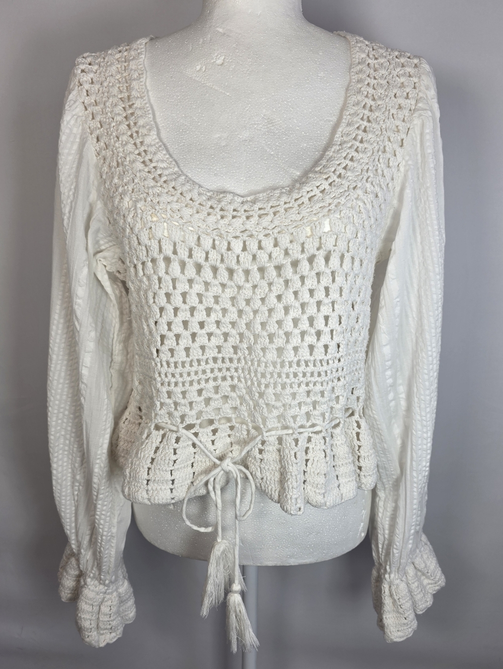 Free People Ivory Crochet Lace Boho Top Open Back Peplum Bell Sleeve Size L